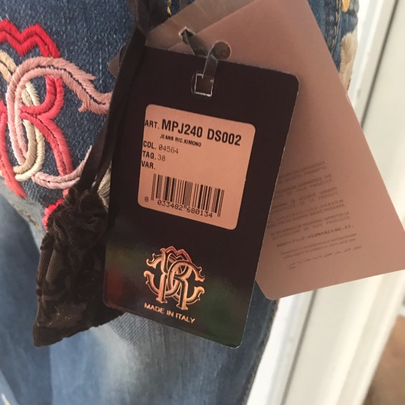 🦋 Gorgeous Roberto Cavalli Ret. $1575 - Picture 5 of 8